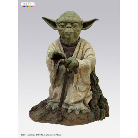 Star Wars socha Yoda Using the Force 54 cm